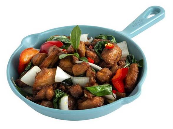 C02Sizzling Spicy Chicken 鐵板三杯雞飯